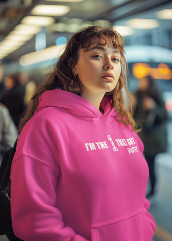 I’m The 1 That Got Away – Breast Cancer Awareness T-Shirt & Hoodie + FREE Bracelet